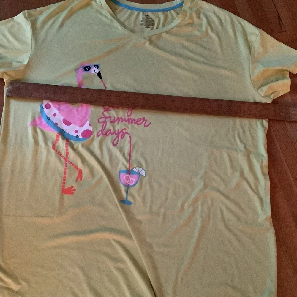 BNWOT Secret treasures fun, loving flamingo, Nightshirt size 2 to 3X - Picture 10 of 10